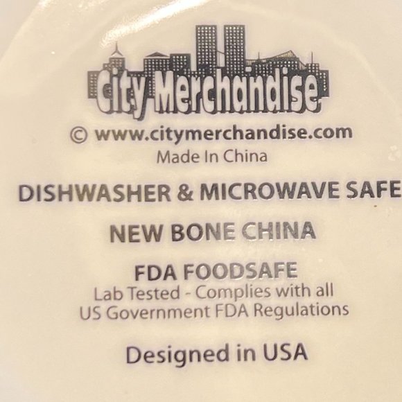 City Merchandise NEW YORK CITY Souvenir Bone China Mug with Skyline & Landmarks - Picture 8 of 8